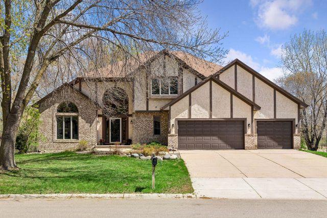 6932 Ximines Lane N, Maple Grove, MN 55369