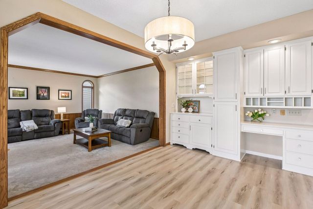 6932 Ximines Lane N, Maple Grove, MN 55369
