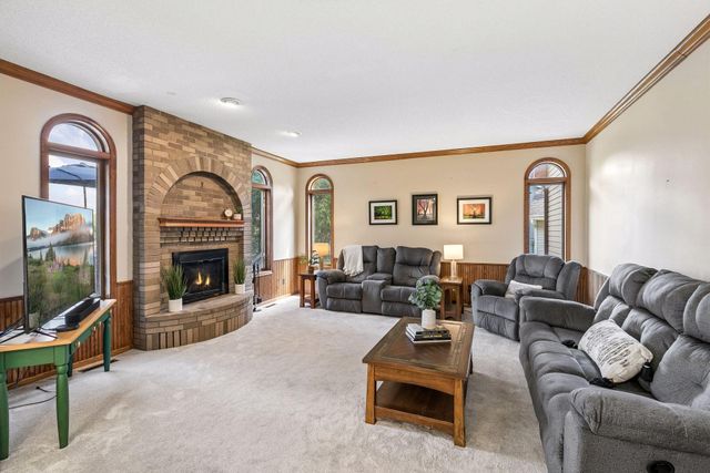 6932 Ximines Lane N, Maple Grove, MN 55369