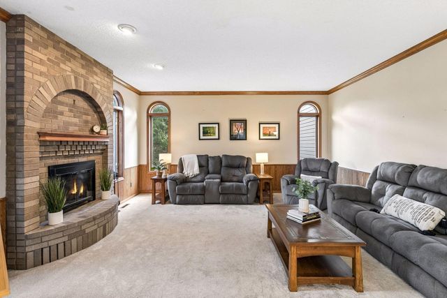 6932 Ximines Lane N, Maple Grove, MN 55369