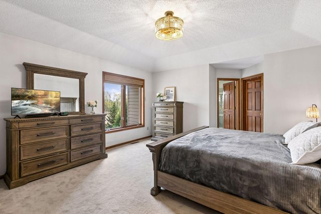 6932 Ximines Lane N, Maple Grove, MN 55369