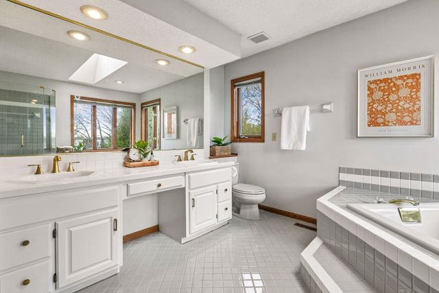 6932 Ximines Lane N, Maple Grove, MN 55369