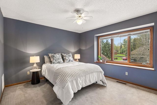6932 Ximines Lane N, Maple Grove, MN 55369