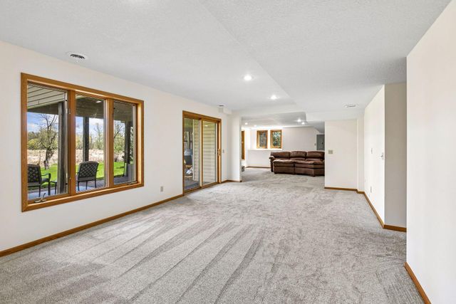 6932 Ximines Lane N, Maple Grove, MN 55369