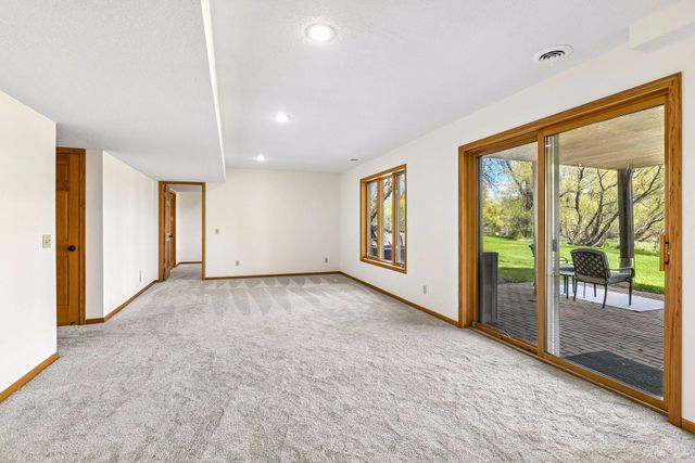 6932 Ximines Lane N, Maple Grove, MN 55369