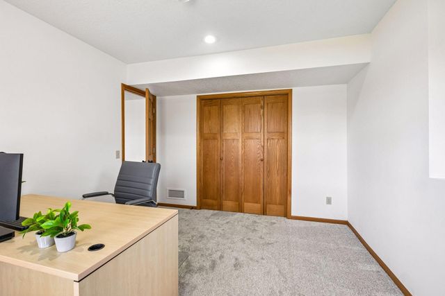 6932 Ximines Lane N, Maple Grove, MN 55369