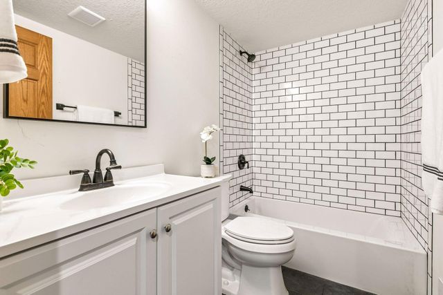 6932 Ximines Lane N, Maple Grove, MN 55369