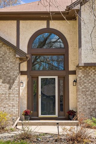 6932 Ximines Lane N, Maple Grove, MN 55369