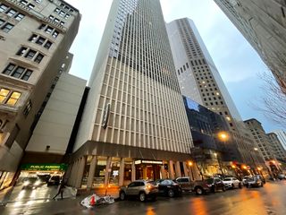 100 E Walton Street 27B, Chicago, IL 60611