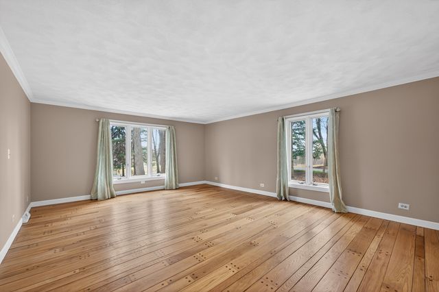 11N080 Juliet Drive, Elgin, IL 60124