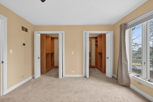 11N080 Juliet Drive, Elgin, IL 60124