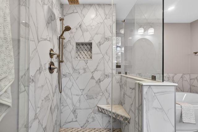 11N080 Juliet Drive, Elgin, IL 60124