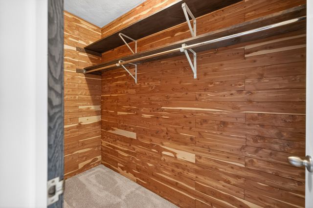 11N080 Juliet Drive, Elgin, IL 60124