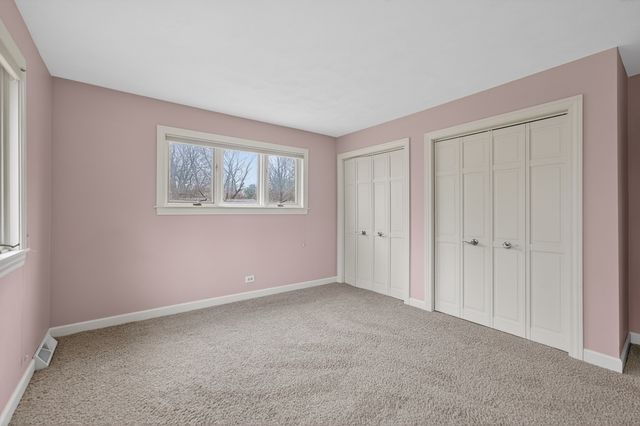 11N080 Juliet Drive, Elgin, IL 60124