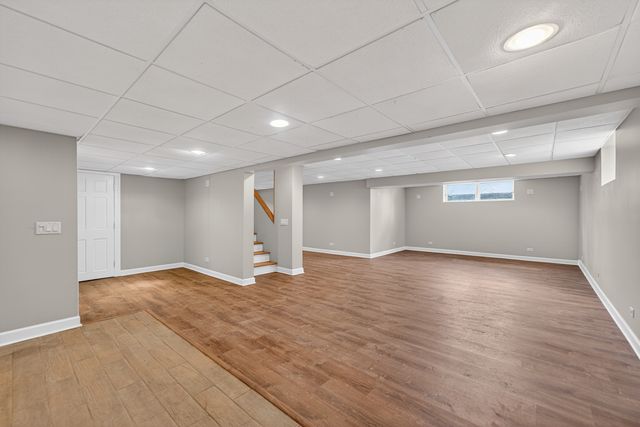 11N080 Juliet Drive, Elgin, IL 60124