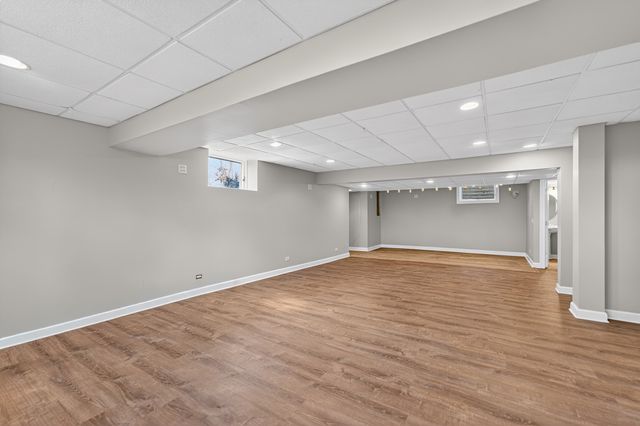 11N080 Juliet Drive, Elgin, IL 60124