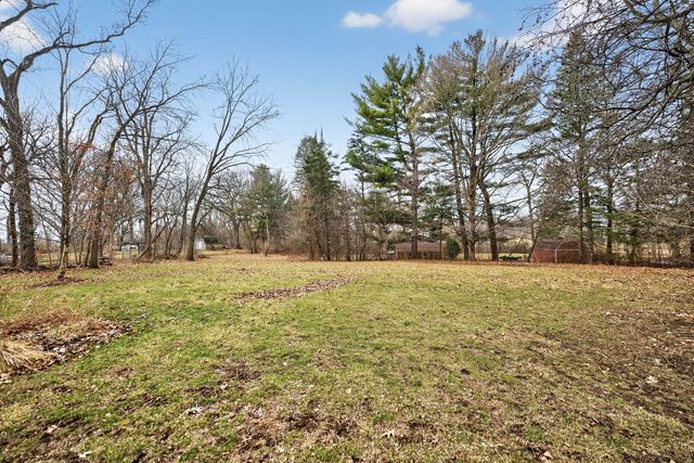 11N080 Juliet Drive, Elgin, IL 60124