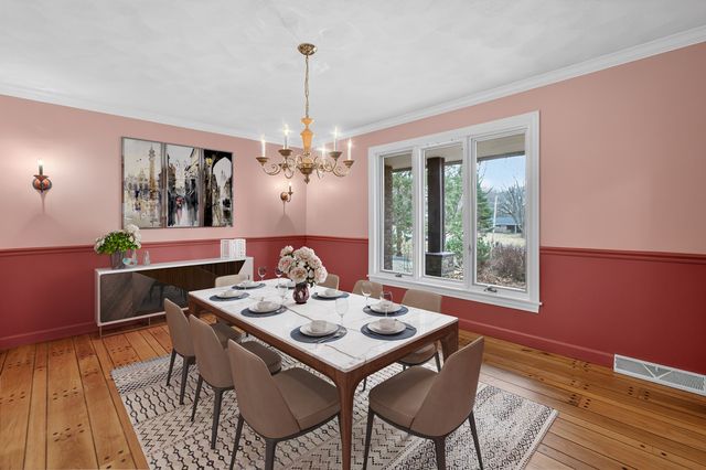 11N080 Juliet Drive, Elgin, IL 60124