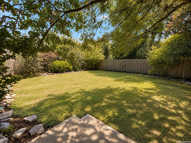 2103 PREAKNESS LN, San Antonio, TX 78248