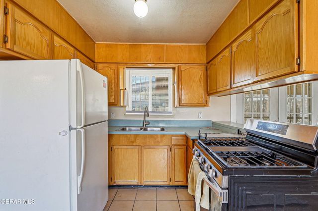 1269 DAKOTA Street, El Paso, TX 79930