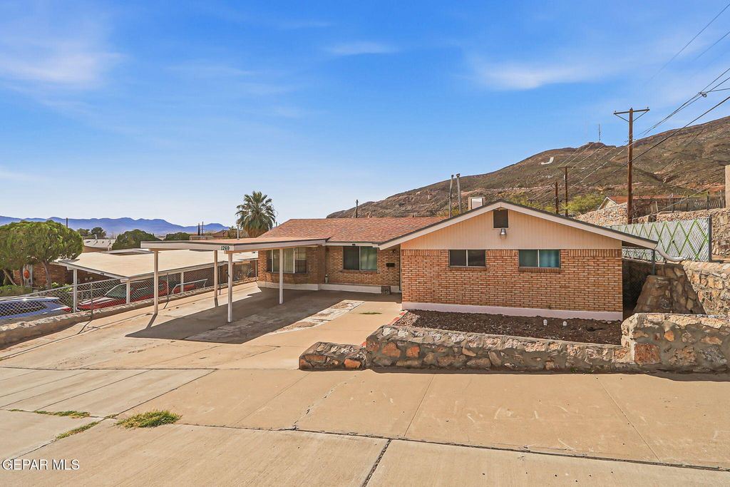 1269 DAKOTA Street, El Paso, TX 79930