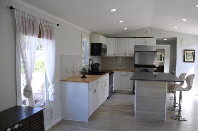 35250 SW 177th Court, Homestead, FL 33034