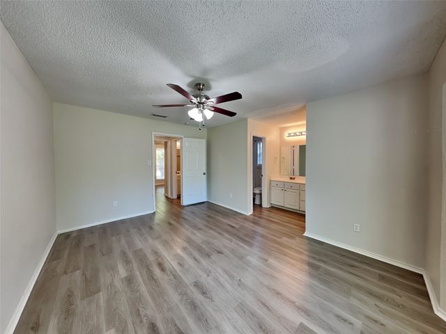 615 Sherman Drive, Mansfield, TX 76063