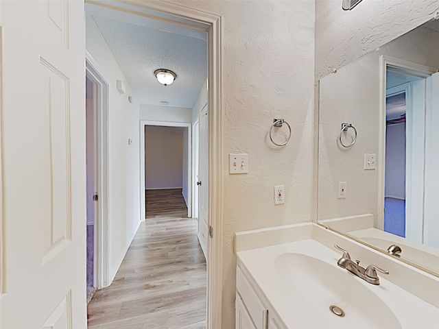 615 Sherman Drive, Mansfield, TX 76063