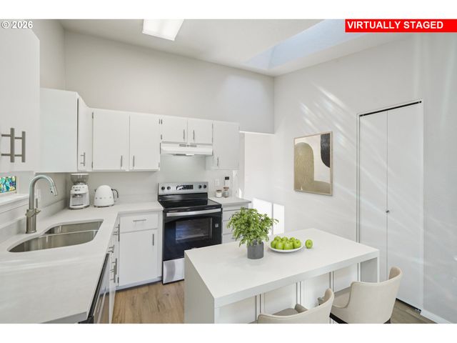 4390 Sw 196th Ave, Beaverton, OR 97078