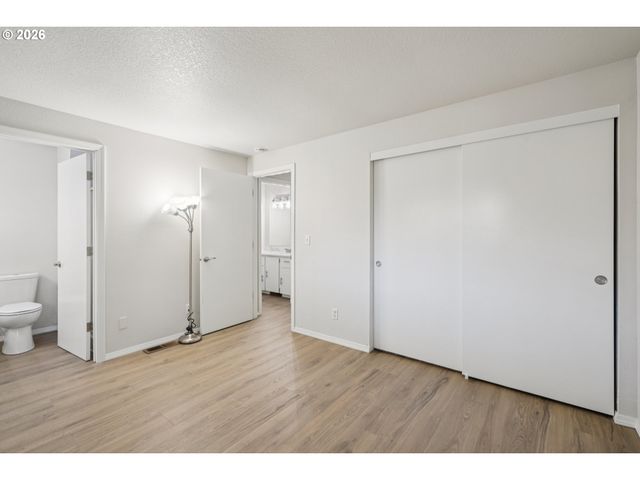 4390 Sw 196th Ave, Beaverton, OR 97078