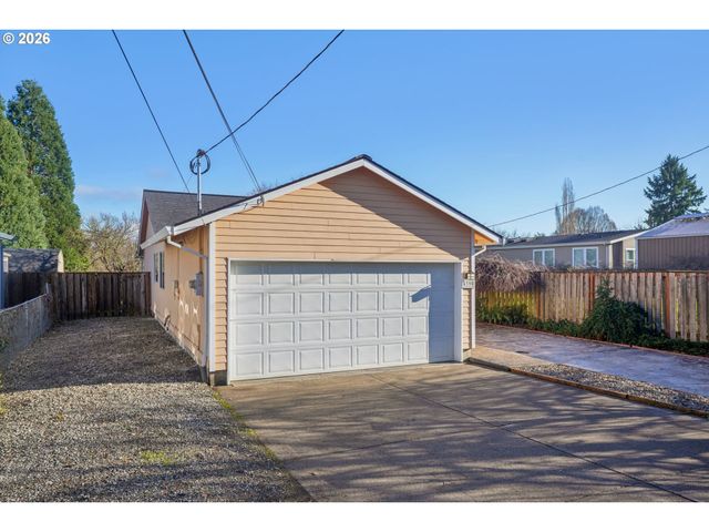 4390 Sw 196th Ave, Beaverton, OR 97078