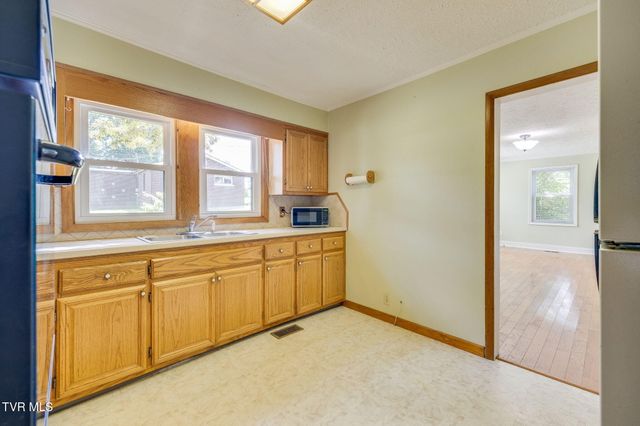309 Fontana Street, Kingsport, TN 37660