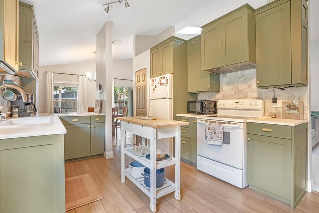 12105 HARKNESS COURT, Orlando, FL 32828