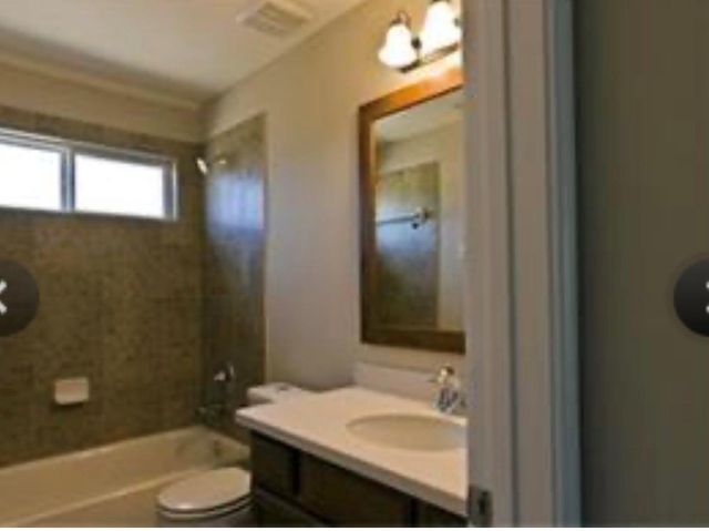 11607 Balthamwood Lane, Tomball, TX 77377