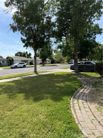 1127 W 23rd, Merced, CA 95340