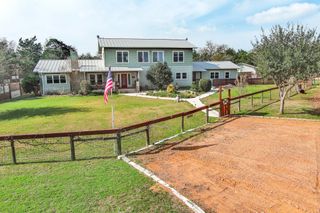 418 Vyvjala RD, Smithville, TX 78957