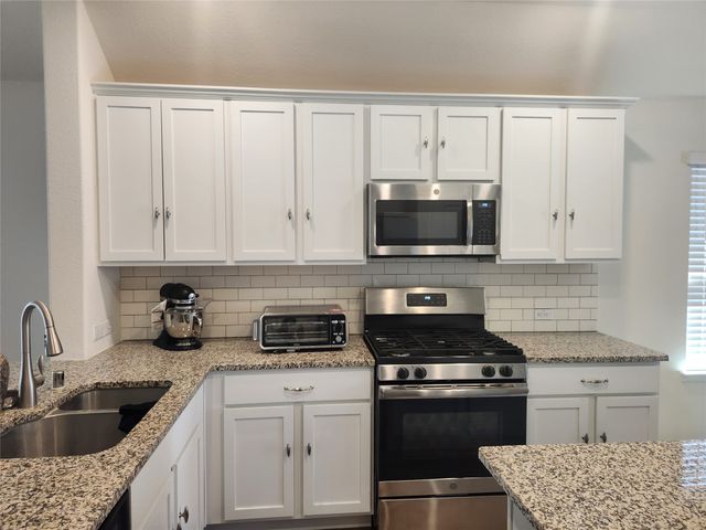 4027 Bighorn Drive, Forney, TX 75126