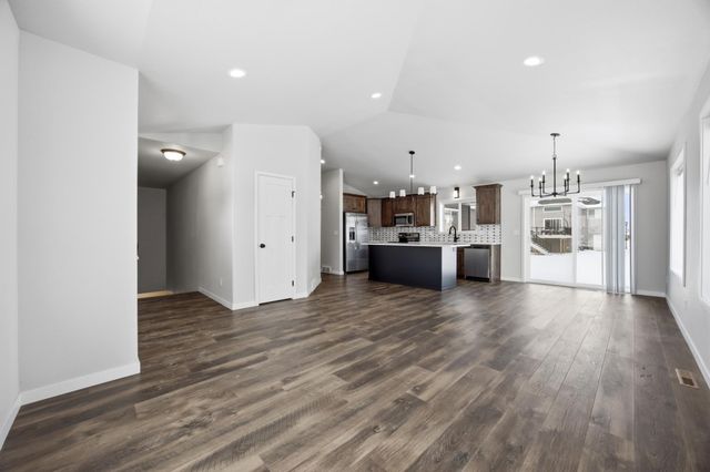 6183 Martin Lane W, West Fargo, ND 58078