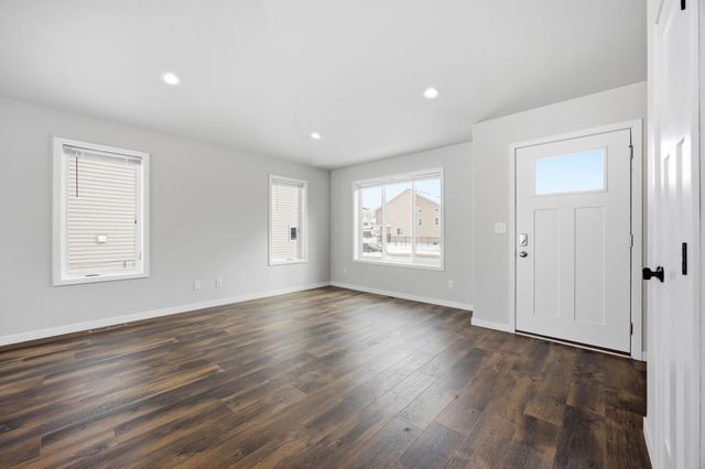 6183 Martin Lane W, West Fargo, ND 58078