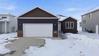 6183 Martin Lane W, West Fargo, ND 58078