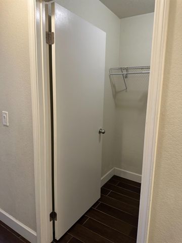 410 Cirby Oaks Ct, Roseville, CA 95678