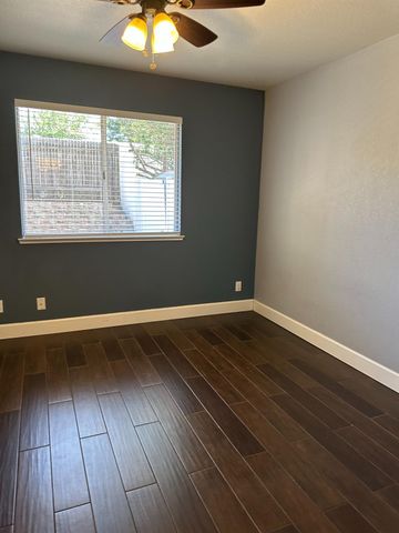 410 Cirby Oaks Ct, Roseville, CA 95678