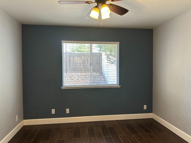 410 Cirby Oaks Ct, Roseville, CA 95678