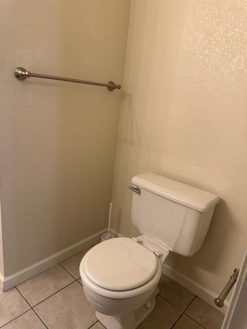 410 Cirby Oaks Ct, Roseville, CA 95678