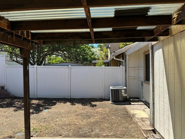 410 Cirby Oaks Ct, Roseville, CA 95678