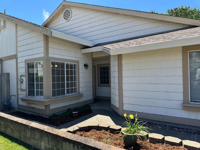 410 Cirby Oaks Ct, Roseville, CA 95678