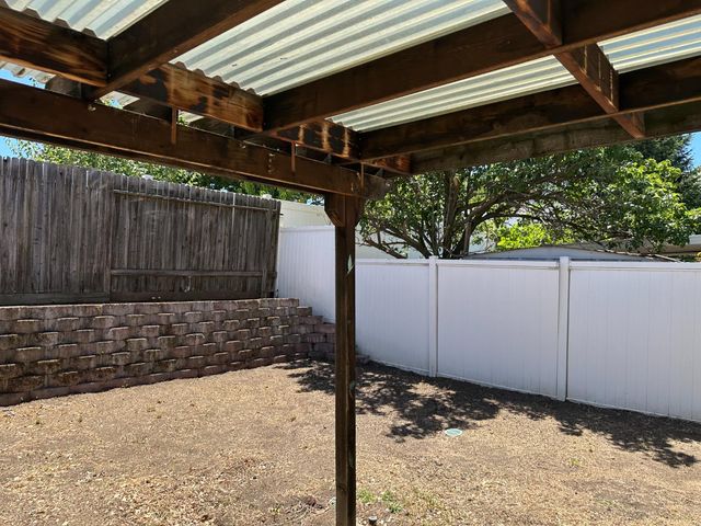 410 Cirby Oaks Ct, Roseville, CA 95678