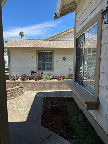 410 Cirby Oaks Ct, Roseville, CA 95678