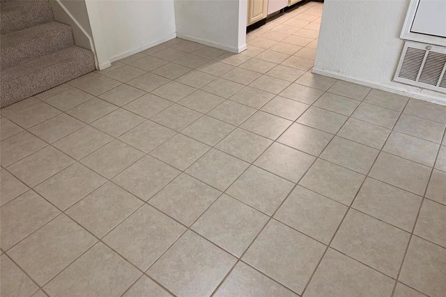 3100 75th Street 3, Galveston, TX 77551