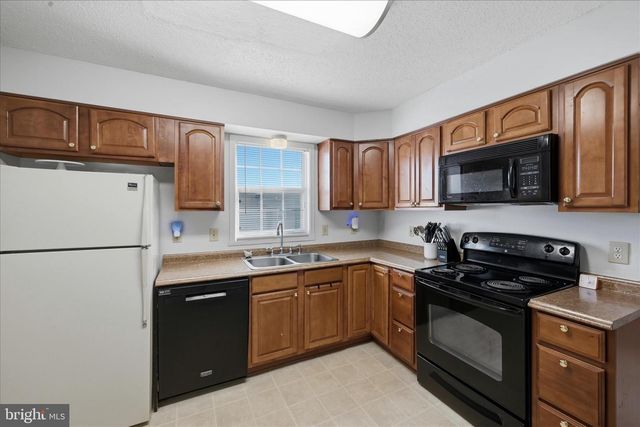 202 EMILY LN, Winchester, VA 22602